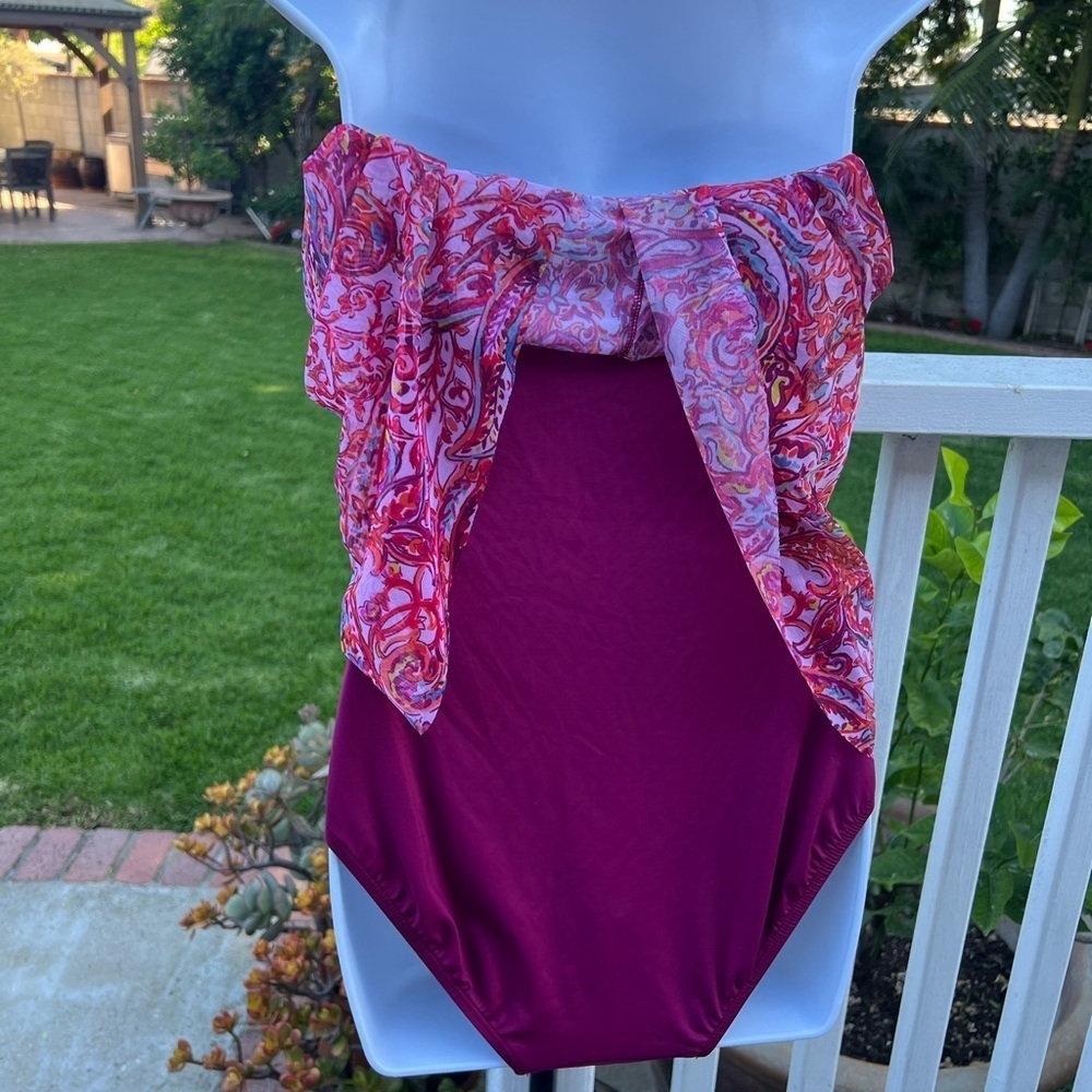 Ralph Lauren Pink and Red One-Piece Swimsuit with Gathered Front - Picture 10 of 11